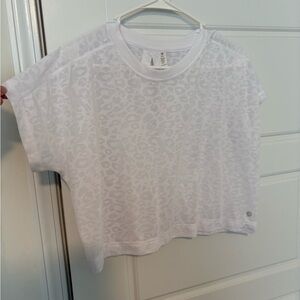 White super lightweight Leopard Print crop top